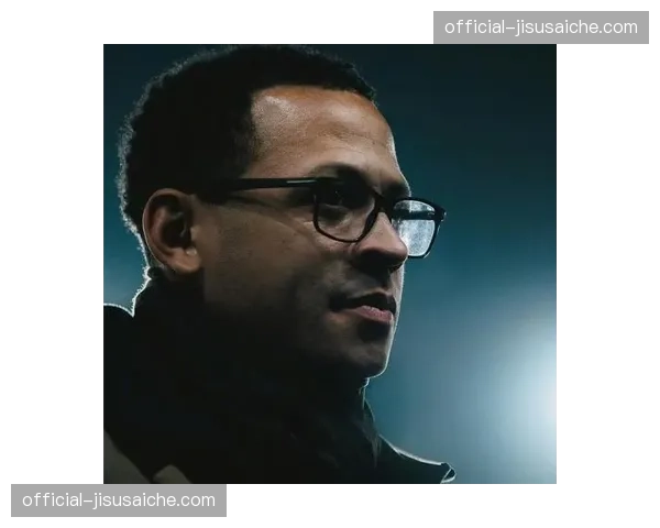 切尔西门将位置轮换引发争议 罗塞尼尔临场调度再遭质疑网页